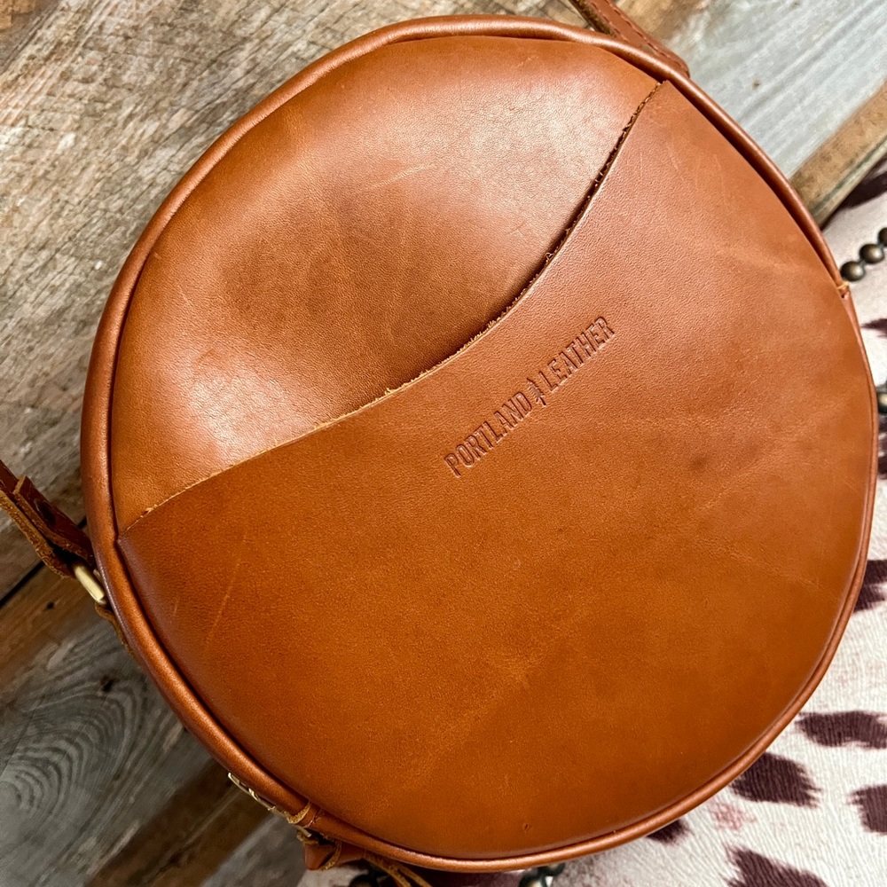 Portland Leather Small Circle Crossbody Honey